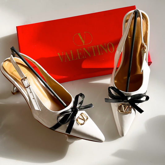 Valentino Garavani Bepointy Slingback Pumps