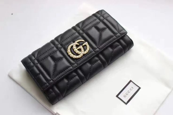 WOMEN WALLETS