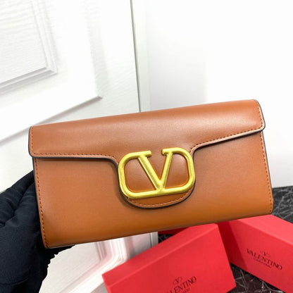 Valentino Garavani VLogo Signature Wallet