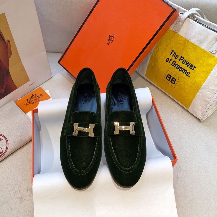 HERMÈS Paris Suede Loafers