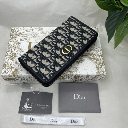 Christian Dior 30 Montaigne Long Wallet