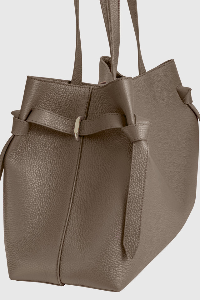 Yuzefi Gyoza Tote Bag
