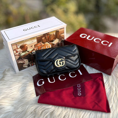 GUCCI | GG Marmont Mini Shoulder Bag