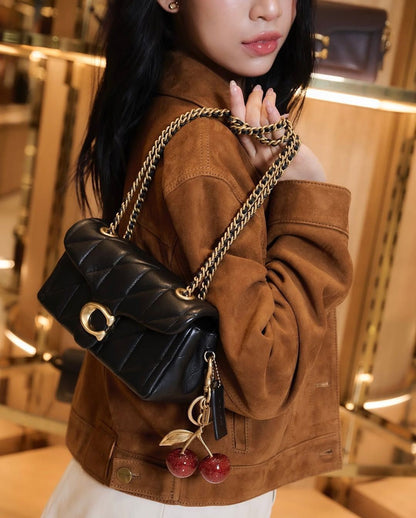 COACH | Tabby Shoulder Bag 20 With Pillow Quilting
