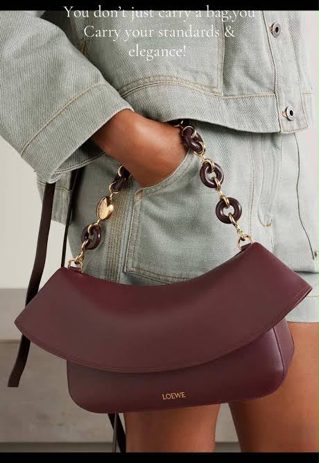 Medium Ola bag in smooth calfskin