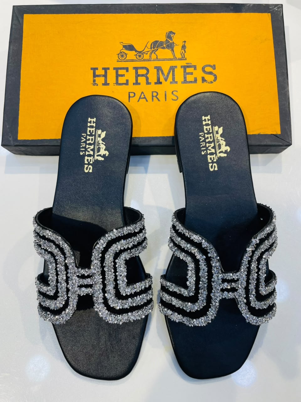 Hermès Oran Flat Slippers With Box