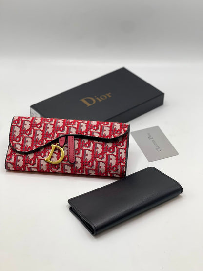 Dior Saddle Wallet on Chain