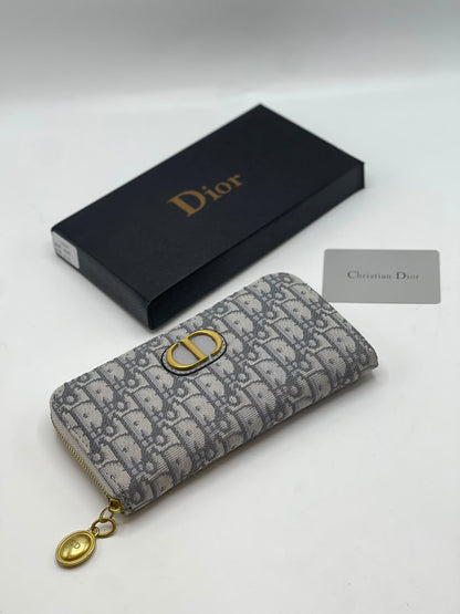 Dior 30 Montaigne Long Wallet