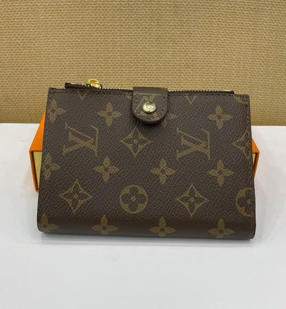 Louis Vuitton Women Wallet