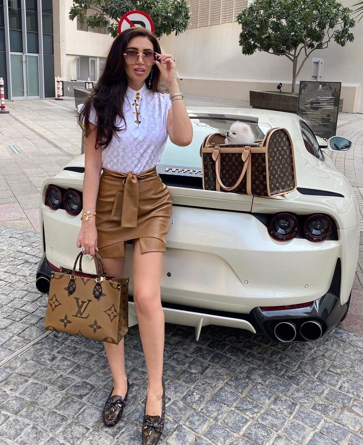 Louis Vuitton OnTheGo GM Tote Bag | LV